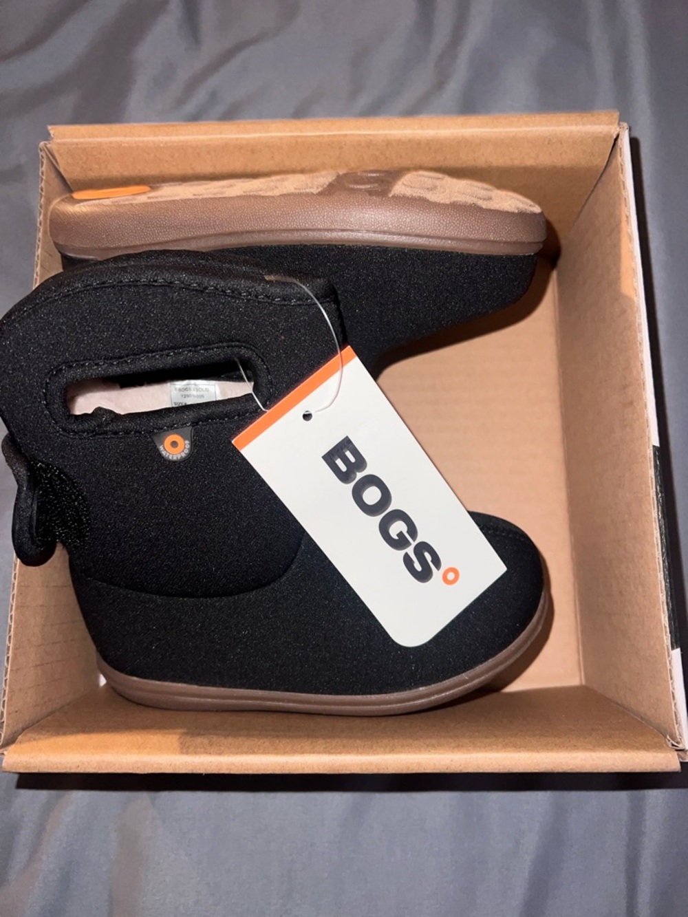 NIB Bogs baby infant Black Insulated Boots winter size 8